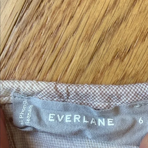*Everlane The Ruched Air Blouse in Toffee Plaid Women’s Sz 6 Lightweight Neutral - Picture 5 of 7